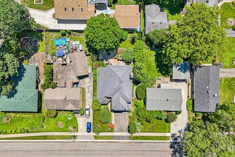 Tiny photo for 219 Woodlawn Drive, Mundelein, IL 60060 (MLS # 12700103)