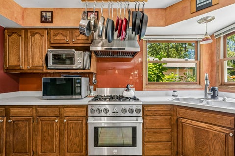 Tiny photo for 219 Woodlawn Drive, Mundelein, IL 60060 (MLS # 12700103)