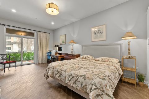 Tiny photo for 1000 VILLAGE CENTER Drive #102, Burr Ridge, IL 60527 (MLS # 12558415)