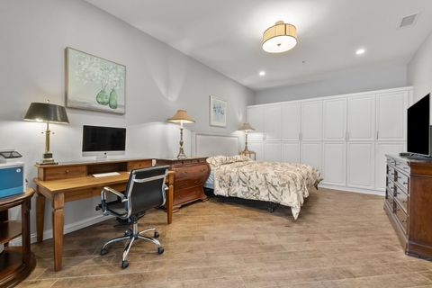 Tiny photo for 1000 VILLAGE CENTER Drive #102, Burr Ridge, IL 60527 (MLS # 12558415)