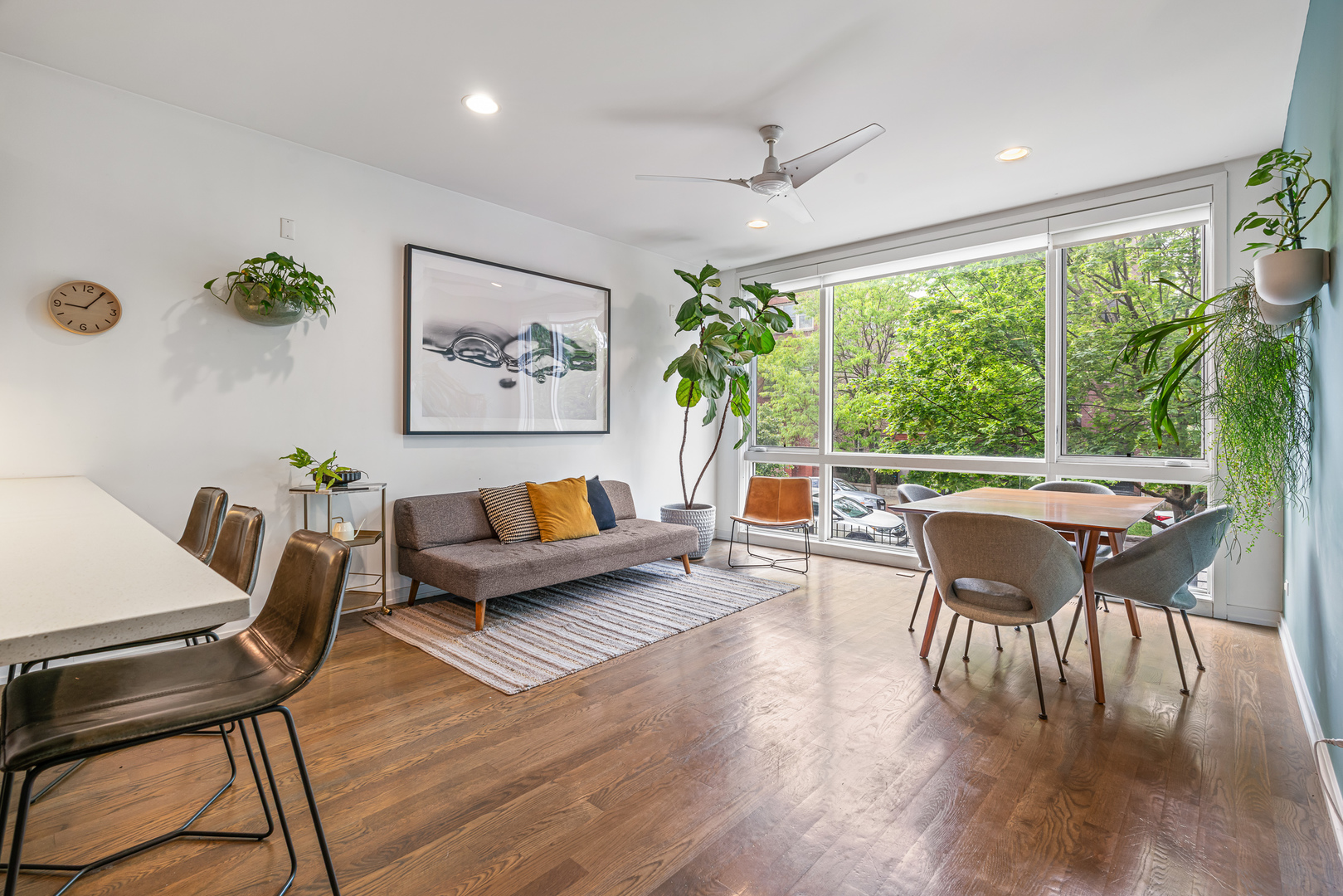 2324 W Huron Street 1E