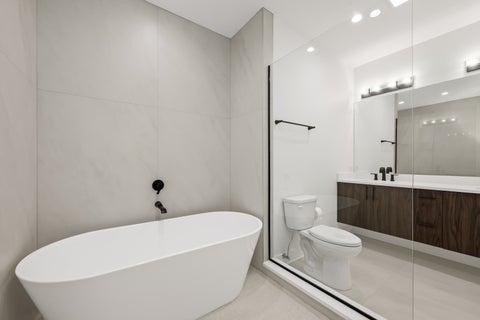 Tiny photo for 710 E 41 Street, Chicago, IL 60653 (MLS # 12751986)