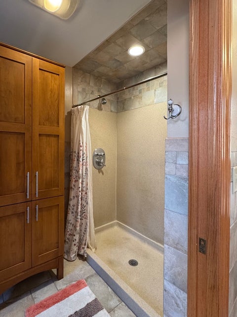 Tiny photo for 4026 Linden Avenue, Western Springs, IL 60558 (MLS # 12787017)