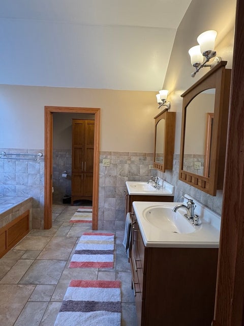 Tiny photo for 4026 Linden Avenue, Western Springs, IL 60558 (MLS # 12787017)