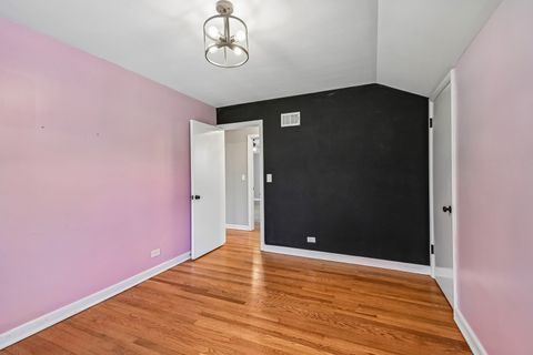 Tiny photo for 939 Westcliff Lane SE, Deerfield, IL 60015 (MLS # 12631949)