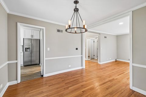 Tiny photo for 939 Westcliff Lane SE, Deerfield, IL 60015 (MLS # 12631949)