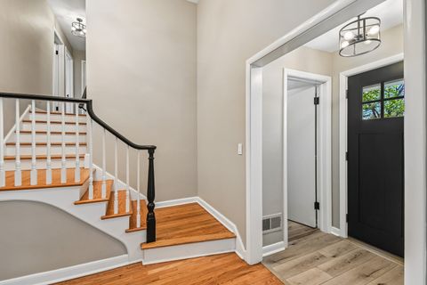 Tiny photo for 939 Westcliff Lane SE, Deerfield, IL 60015 (MLS # 12631949)