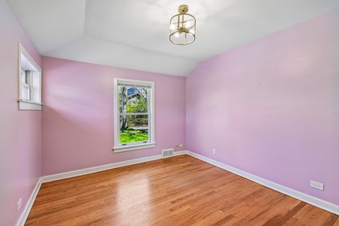Tiny photo for 939 Westcliff Lane SE, Deerfield, IL 60015 (MLS # 12631949)