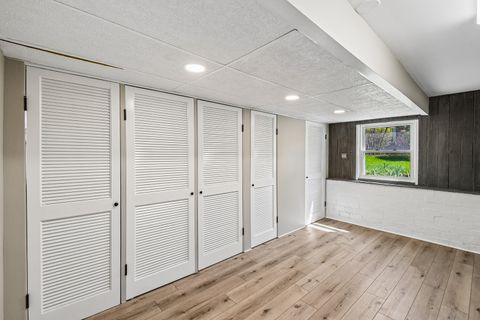 Tiny photo for 939 Westcliff Lane SE, Deerfield, IL 60015 (MLS # 12631949)