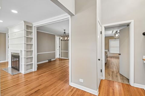 Tiny photo for 939 Westcliff Lane SE, Deerfield, IL 60015 (MLS # 12631949)