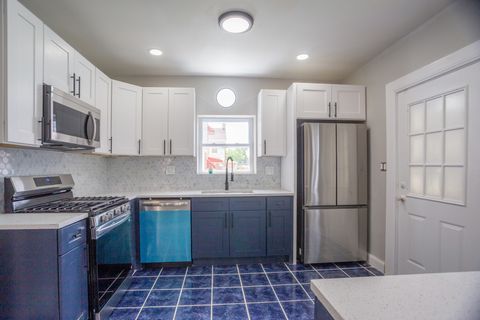 Tiny photo for 10320 S Rhodes Avenue, Chicago, IL 60628 (MLS # 12492075)