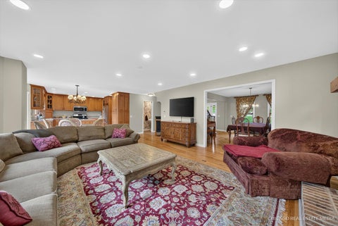 Tiny photo for 5N791 Ravine Drive, St. Charles, IL 60175 (MLS # 12724565)