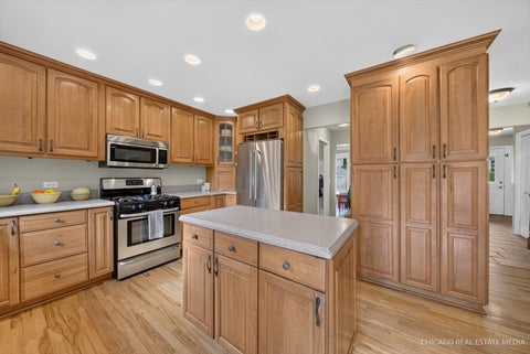 Tiny photo for 5N791 Ravine Drive, St. Charles, IL 60175 (MLS # 12724565)