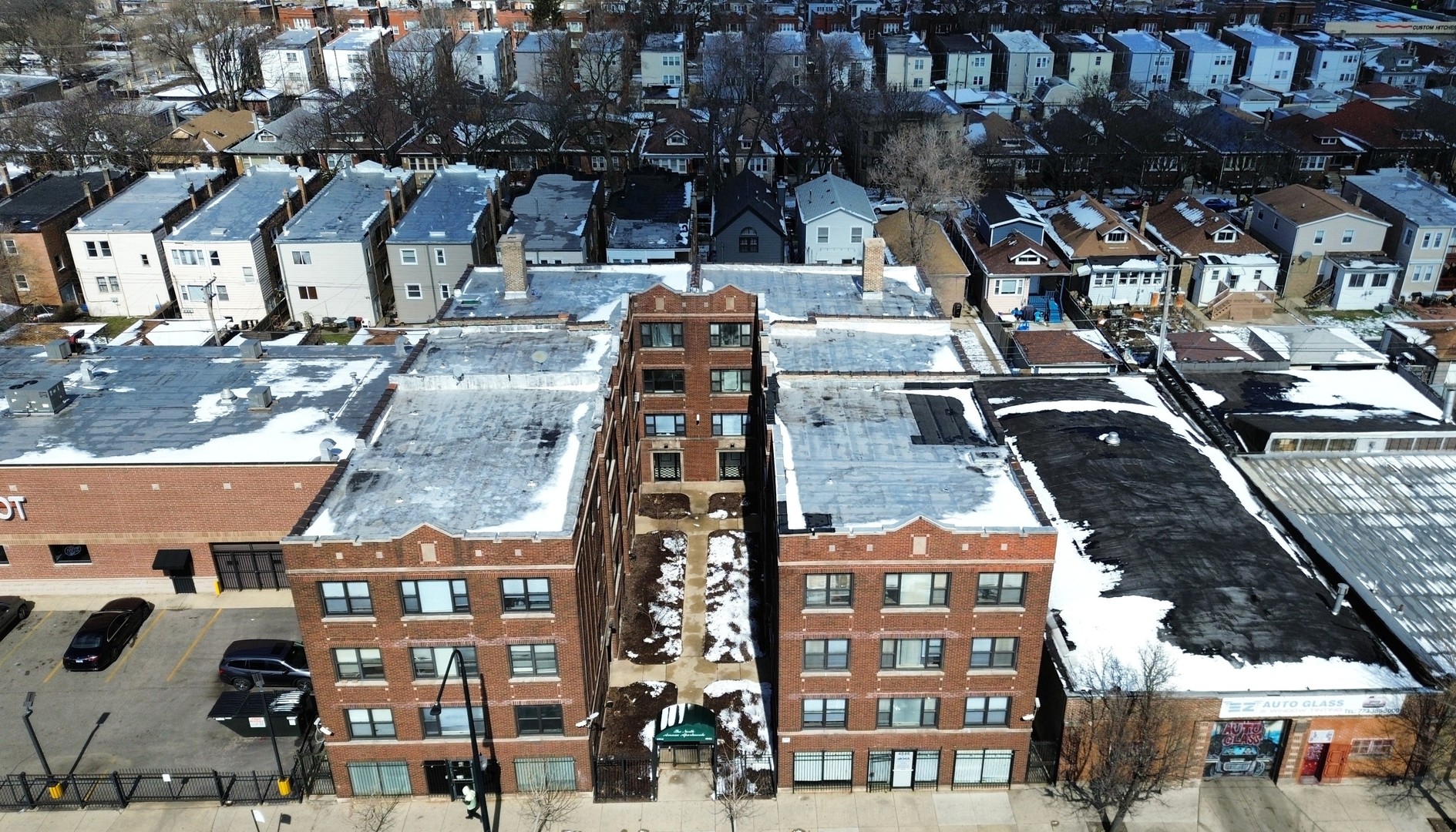 4854 W North Avenue