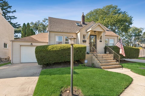Tiny photo for 9138 belleforte Avenue, Morton Grove, IL 60053 (MLS # 12787001)