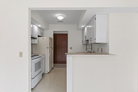 Tiny photo for 2144 HARBORTOWN Circle #2144, Champaign, IL 61821 (MLS # 12460426)