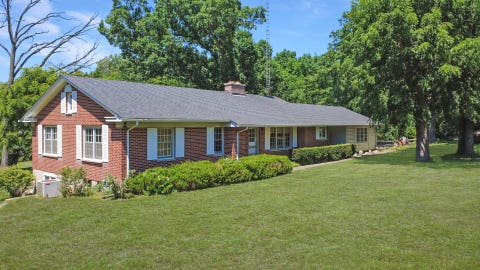 Photo of 3205 N Il Route 23 Highway, Marengo, IL 60152 (MLS # 12705634)