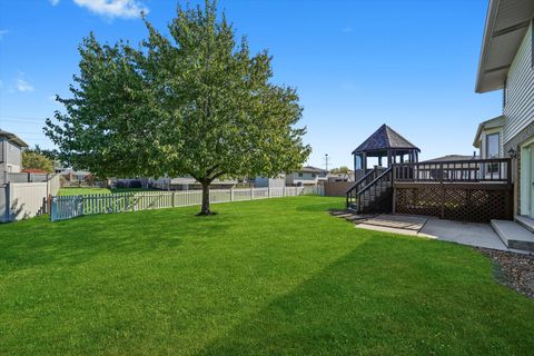 Tiny photo for 16933 RICHARDS Drive, Tinley Park, IL 60477 (MLS # 12488390)