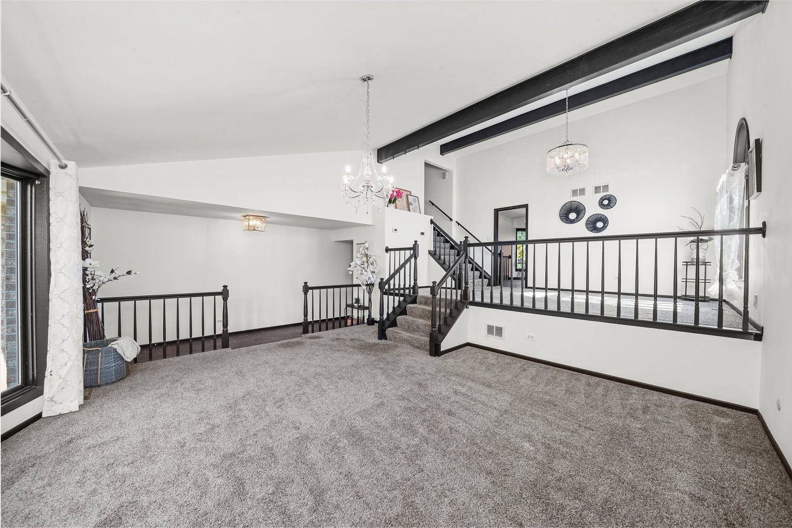 16933 RICHARDS Drive