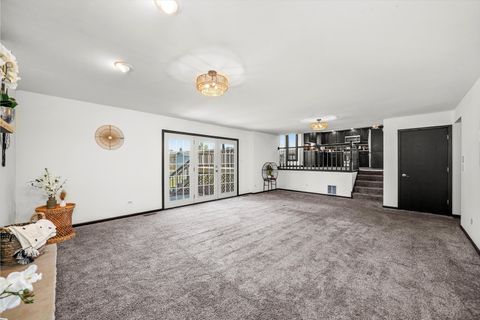 Tiny photo for 16933 RICHARDS Drive, Tinley Park, IL 60477 (MLS # 12488390)