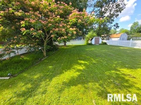 Tiny photo for 3112 LIME Avenue, Mt Vernon, IL 62864 (MLS # EB458444)