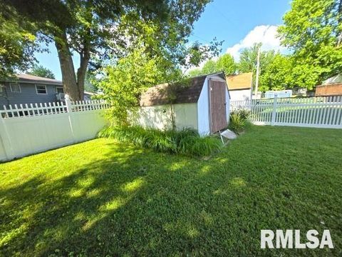 Tiny photo for 3112 LIME Avenue, Mt Vernon, IL 62864 (MLS # EB458444)