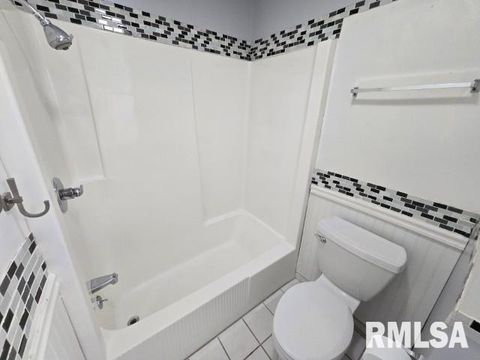 Tiny photo for 3112 LIME Avenue, Mt Vernon, IL 62864 (MLS # EB458444)