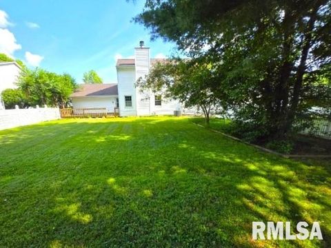 Tiny photo for 3112 LIME Avenue, Mt Vernon, IL 62864 (MLS # EB458444)