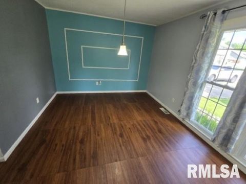 Tiny photo for 3112 LIME Avenue, Mt Vernon, IL 62864 (MLS # EB458444)