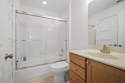 Tiny photo for 326 Satinwood Court N #326, Buffalo Grove, IL 60089 (MLS # 12729919)