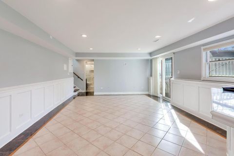Tiny photo for Schaumburg, IL 60193 (MLS # 12627127)