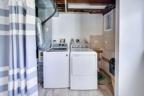 Tiny photo for Schaumburg, IL 60193 (MLS # 12627127)