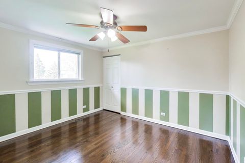 Tiny photo for Schaumburg, IL 60193 (MLS # 12627127)