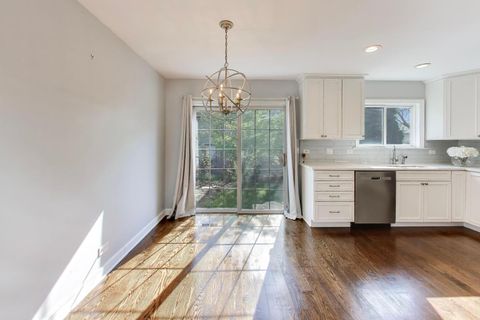 Tiny photo for Schaumburg, IL 60193 (MLS # 12627127)