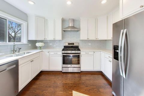 Tiny photo for Schaumburg, IL 60193 (MLS # 12627127)