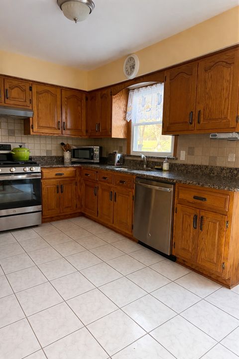 Tiny photo for 10631 S Lori Lane, Palos Hills, IL 60465 (MLS # 12599948)