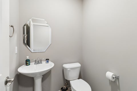 Tiny photo for 1044 Moraine Drive, South Elgin, IL 60177 (MLS # 12665693)