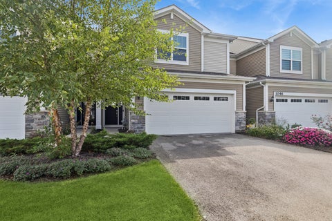 Photo of 1044 Moraine Drive, South Elgin, IL 60177 (MLS # 12665693)