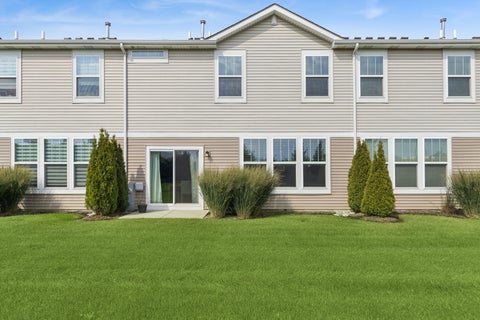 Tiny photo for 1044 Moraine Drive, South Elgin, IL 60177 (MLS # 12665693)