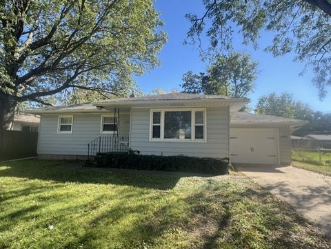 Photo of 1311 Anthony Place, Camanche, IA 52730 (MLS # 12732688)