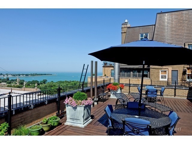 3500 N LAKE SHORE Drive 5D