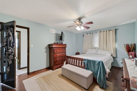 Tiny photo for 9124 Meade Avenue, Oak Lawn, IL 60453 (MLS # 12599543)