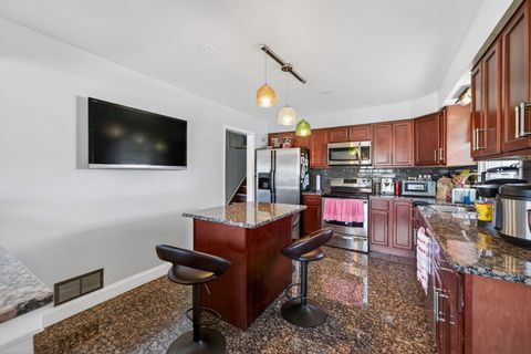 Tiny photo for 9124 Meade Avenue, Oak Lawn, IL 60453 (MLS # 12599543)