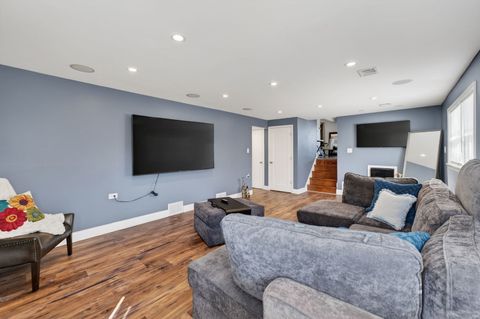 Tiny photo for 9124 Meade Avenue, Oak Lawn, IL 60453 (MLS # 12599543)