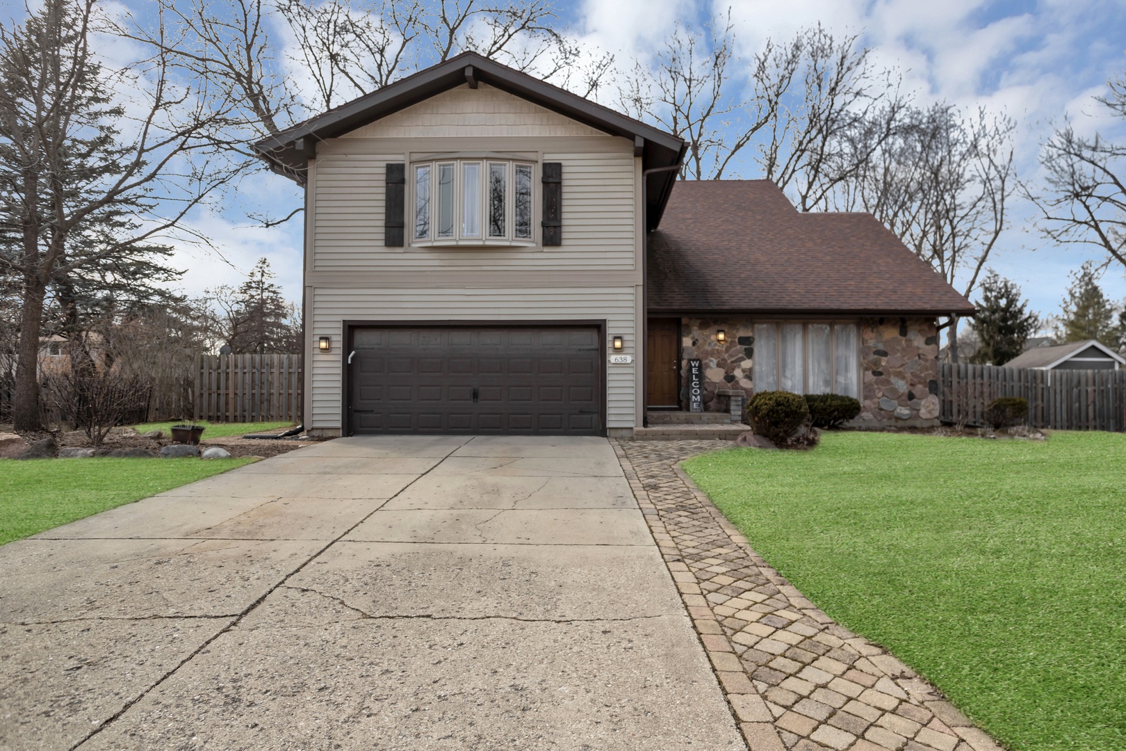 638 Tamarisk Lane