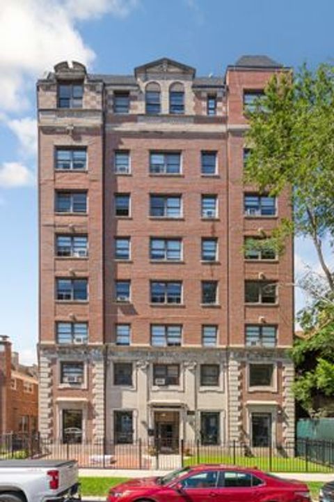 6026 N Winthrop Avenue 7G Chicago IL 60660