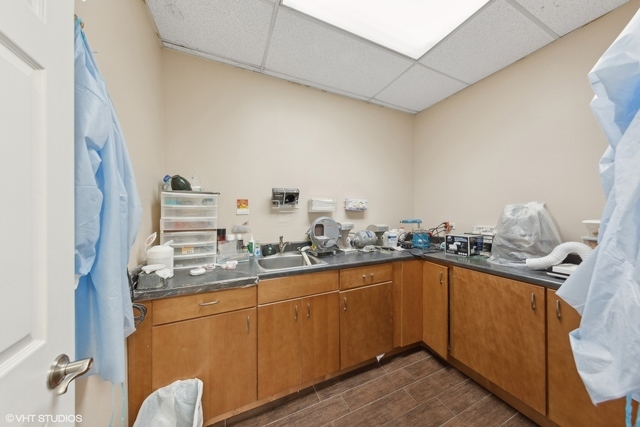 4239 S Archer Avenue 2