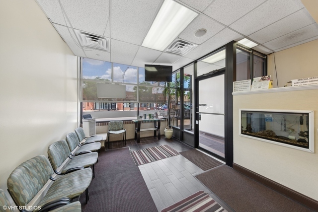 4239 S Archer Avenue 2