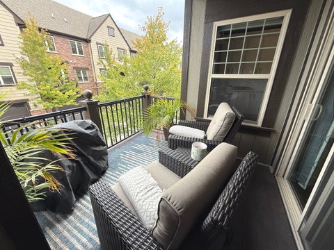 Tiny photo for 636 Parkside Court, Libertyville, IL 60048 (MLS # 12757212)