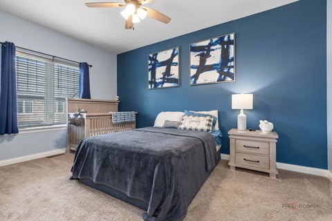 Tiny photo for 636 Parkside Court, Libertyville, IL 60048 (MLS # 12757212)